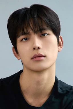 Photo of Youn Hyun-jae