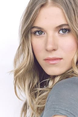 Photo of Hannah Pilkes