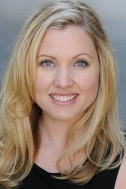 Photo of Lindsay Wray