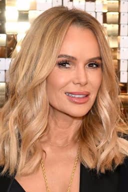 Photo of Amanda Holden
