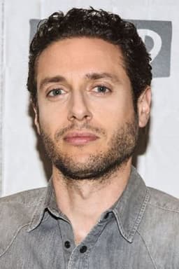 Photo of Paulo Costanzo