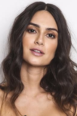 Photo of Thaila Ayala