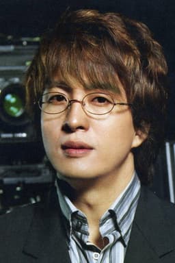 Photo of Bae Yong-jun