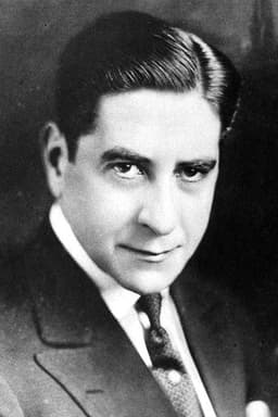 Photo of Robert Warwick