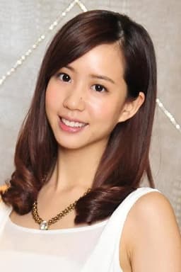 Photo of Elaine Ho