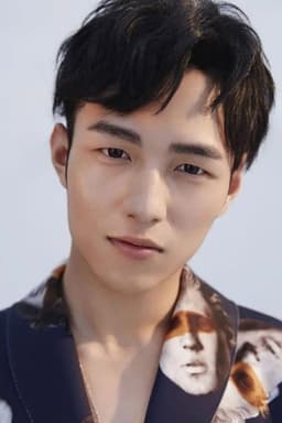Photo of Leo Yang