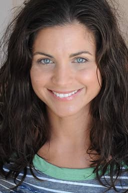 Photo of Georgie Kidder