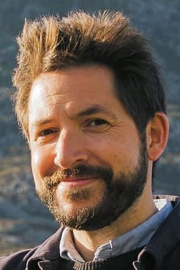 Photo of James Fox