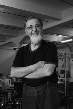 Photo of Woody Vasulka