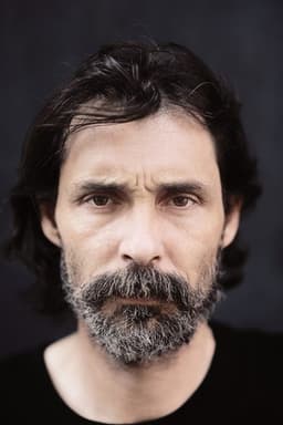 Photo of Erdal Beşikçioğlu