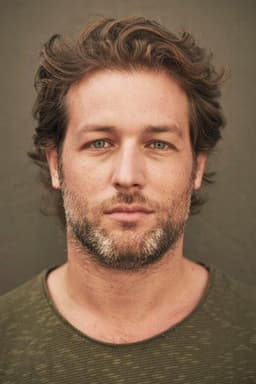 Photo of Julian Looman