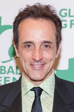 Photo of Paul Hipp
