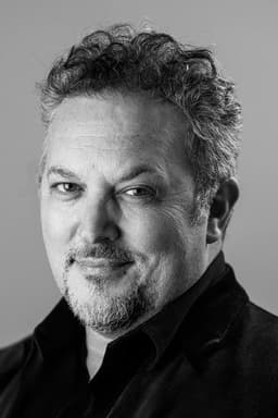 Photo of Darick Robertson