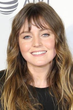 Photo of Lorraine Nicholson