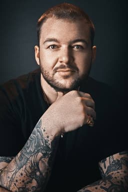 Photo of Lou Paoletti