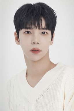 Photo of Hyun Woo