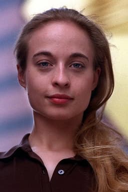 Photo of Sarah Wildor