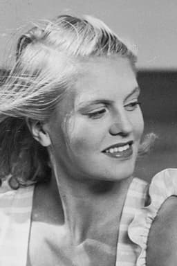 Photo of Amy Aaröe