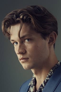 Photo of Damian Hardung
