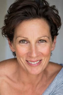Photo of Alison Bruce