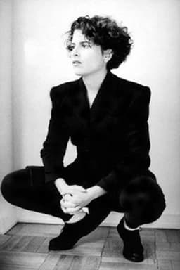 Photo of Ellen Bernfeld
