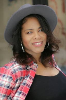 Photo of Shawntay Dalon