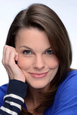 Photo of Lisa Stewart