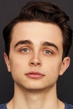 Photo of Ben Ahlers