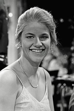 Photo of Cindy Fisher