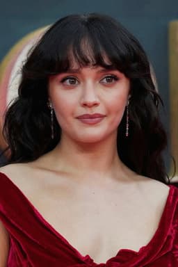 Photo of Olivia Cooke