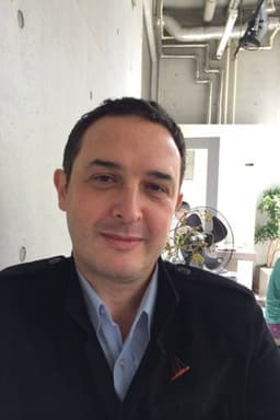 Photo of Michel Temman