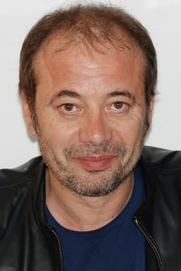 Photo of Alain Beigel