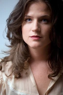 Photo of Renée Humphrey