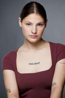 Photo of Zoe Ravera