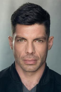 Photo of Ronan Summers