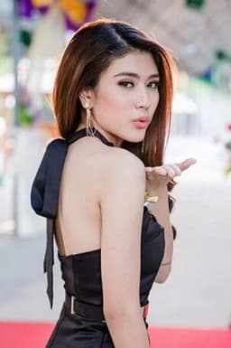 Photo of Parisaya Jaronetisat