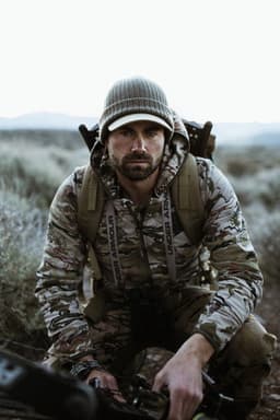 Photo of Remi Warren