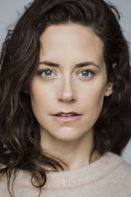 Photo of Anja Knauer