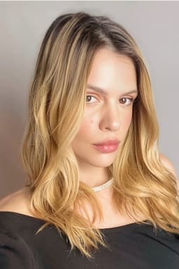 Photo of Bruna Araújo
