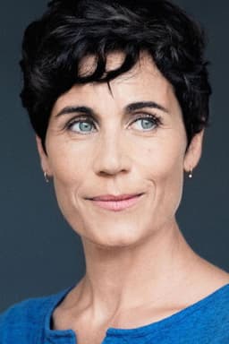 Photo of Nina Kunzendorf