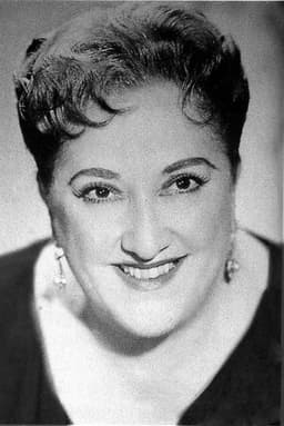 Photo of Carlota Solares