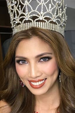 Photo of Nicole Cordoves