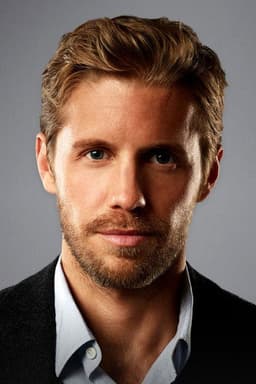 Photo of Matt Barr