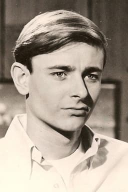Photo of Peter Brooks