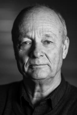 Photo of Gustav Levin