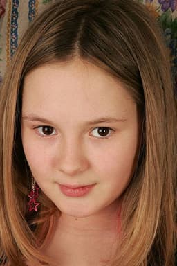 Photo of Tara Devon Gallagher