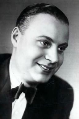 Photo of Aleksandr Menaker