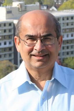 Photo of Sanjay Limaye