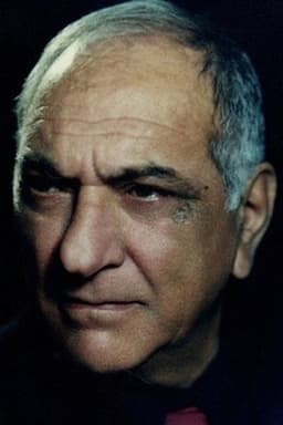 Photo of İsmet Hürmüzlü