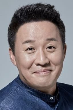 Photo of Jeong Jun-ha
